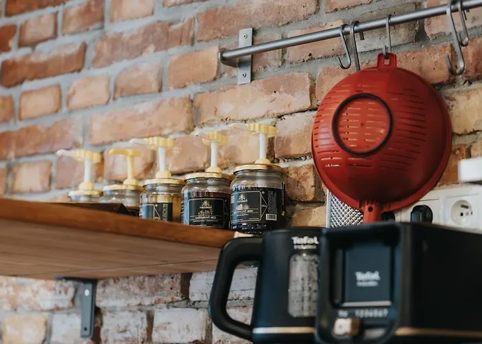 Good Vibes&honey Old Town Bratislava